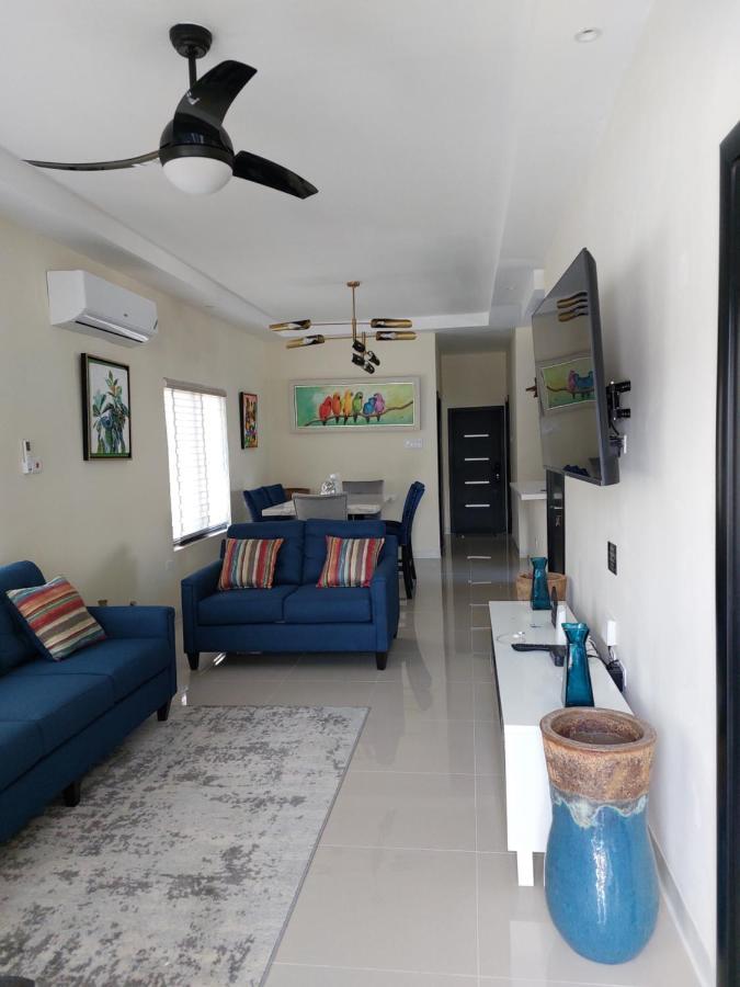 Pyramid Joy, 2 Bedroom Villa, Ocho Rios, Jamaica ภายนอก รูปภาพ