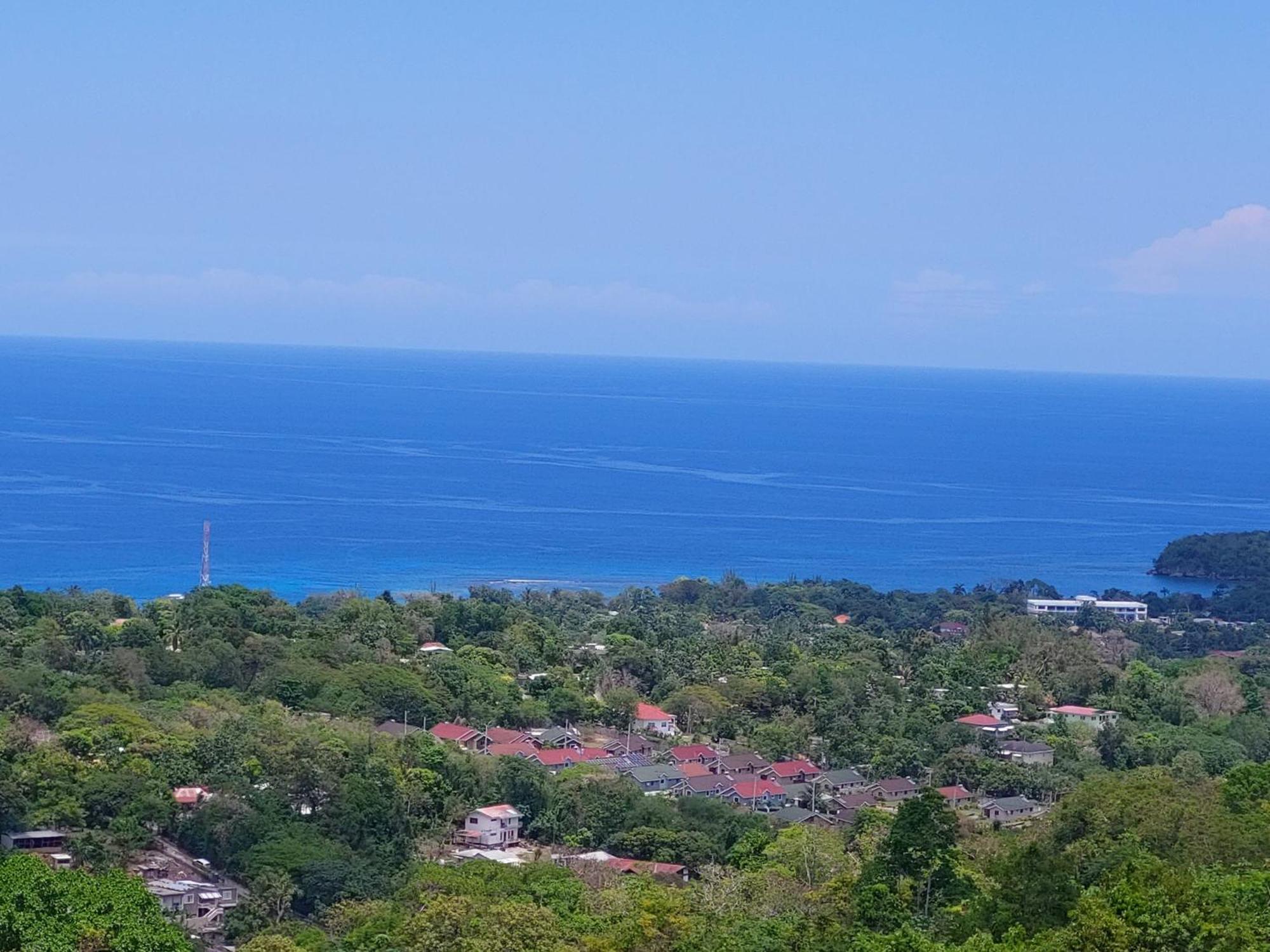 Pyramid Joy, 2 Bedroom Villa, Ocho Rios, Jamaica ภายนอก รูปภาพ
