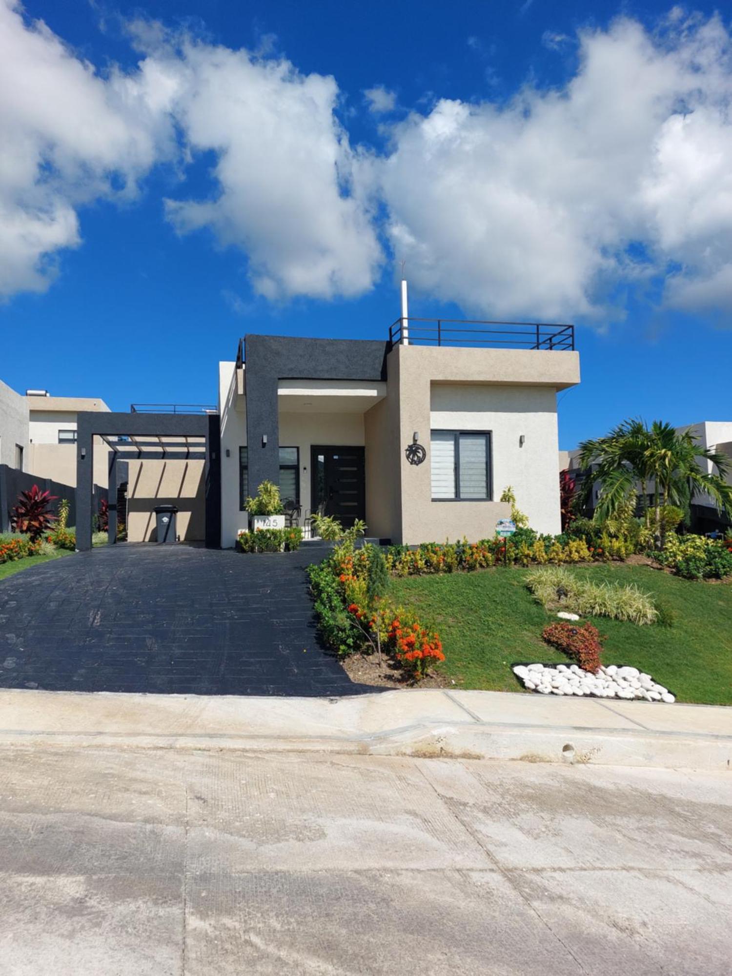 Pyramid Joy, 2 Bedroom Villa, Ocho Rios, Jamaica ภายนอก รูปภาพ